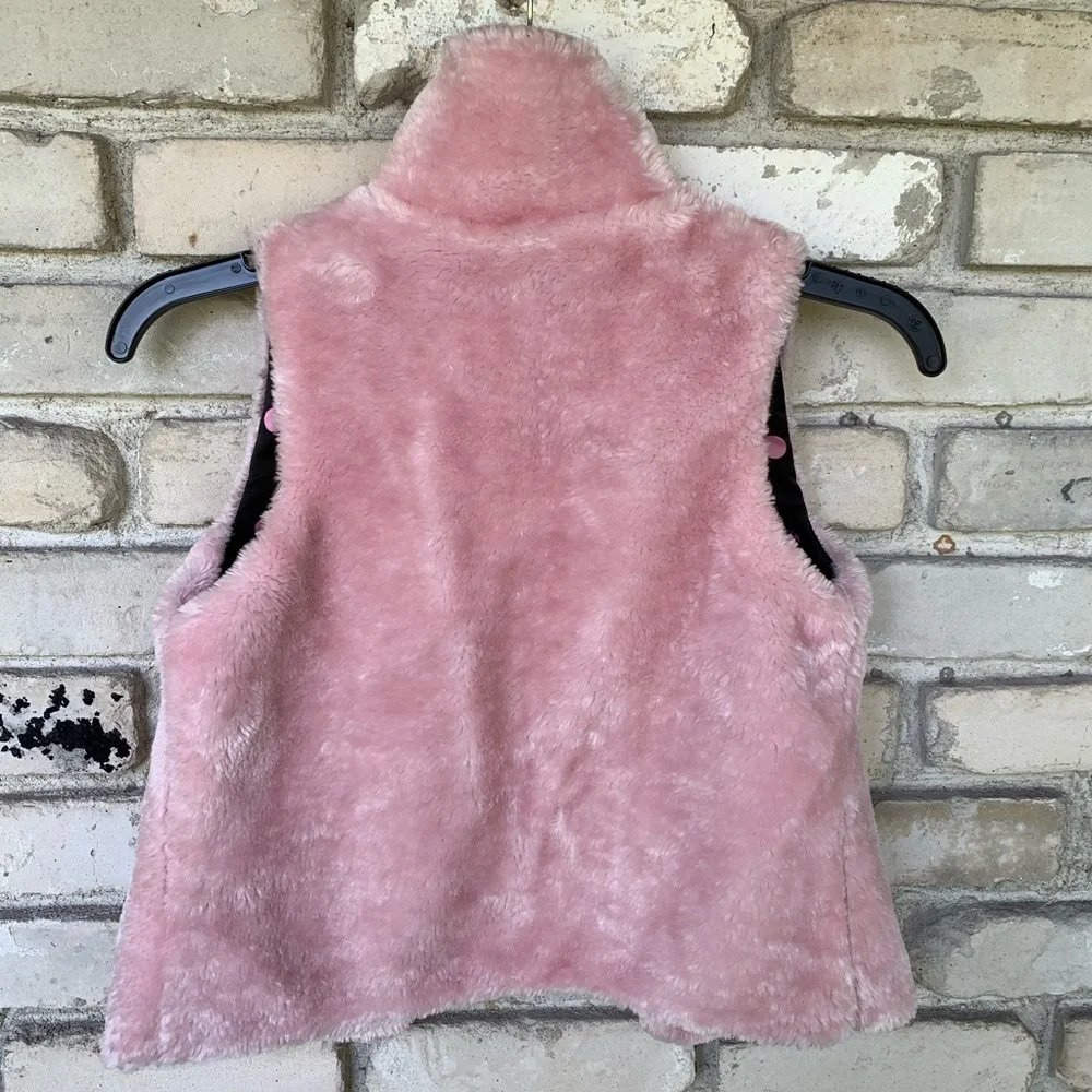 Peanuts kids  pink faux fur vest